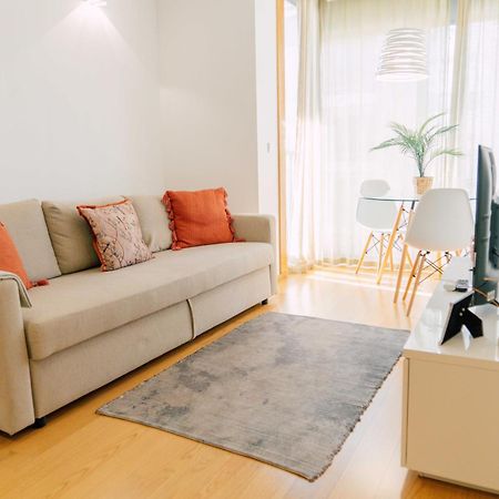 Oporto Yellow Apartments ภายนอก รูปภาพ