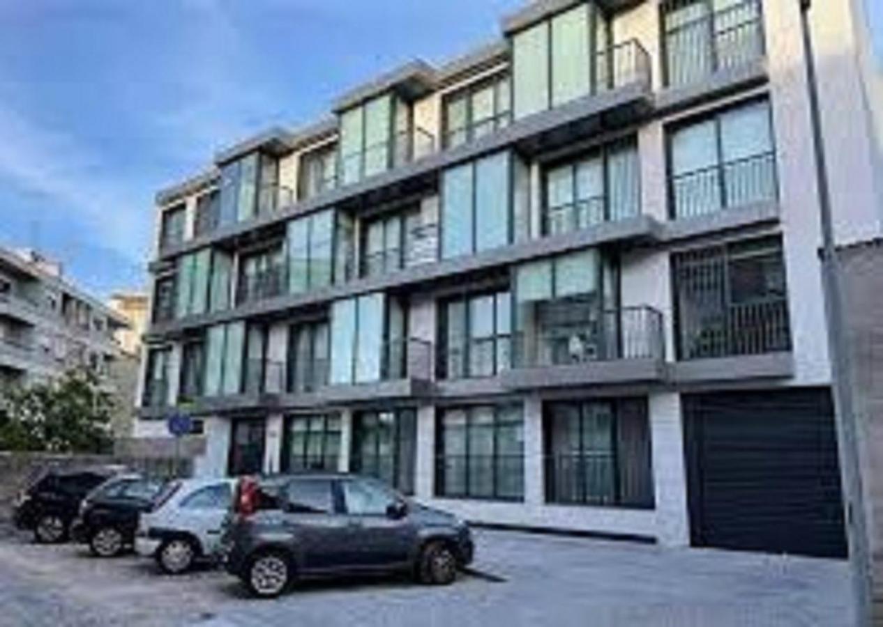 Oporto Yellow Apartments ภายนอก รูปภาพ