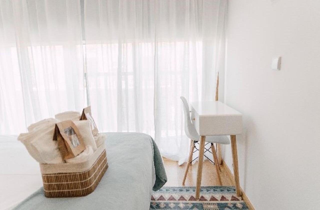 Oporto Yellow Apartments ภายนอก รูปภาพ