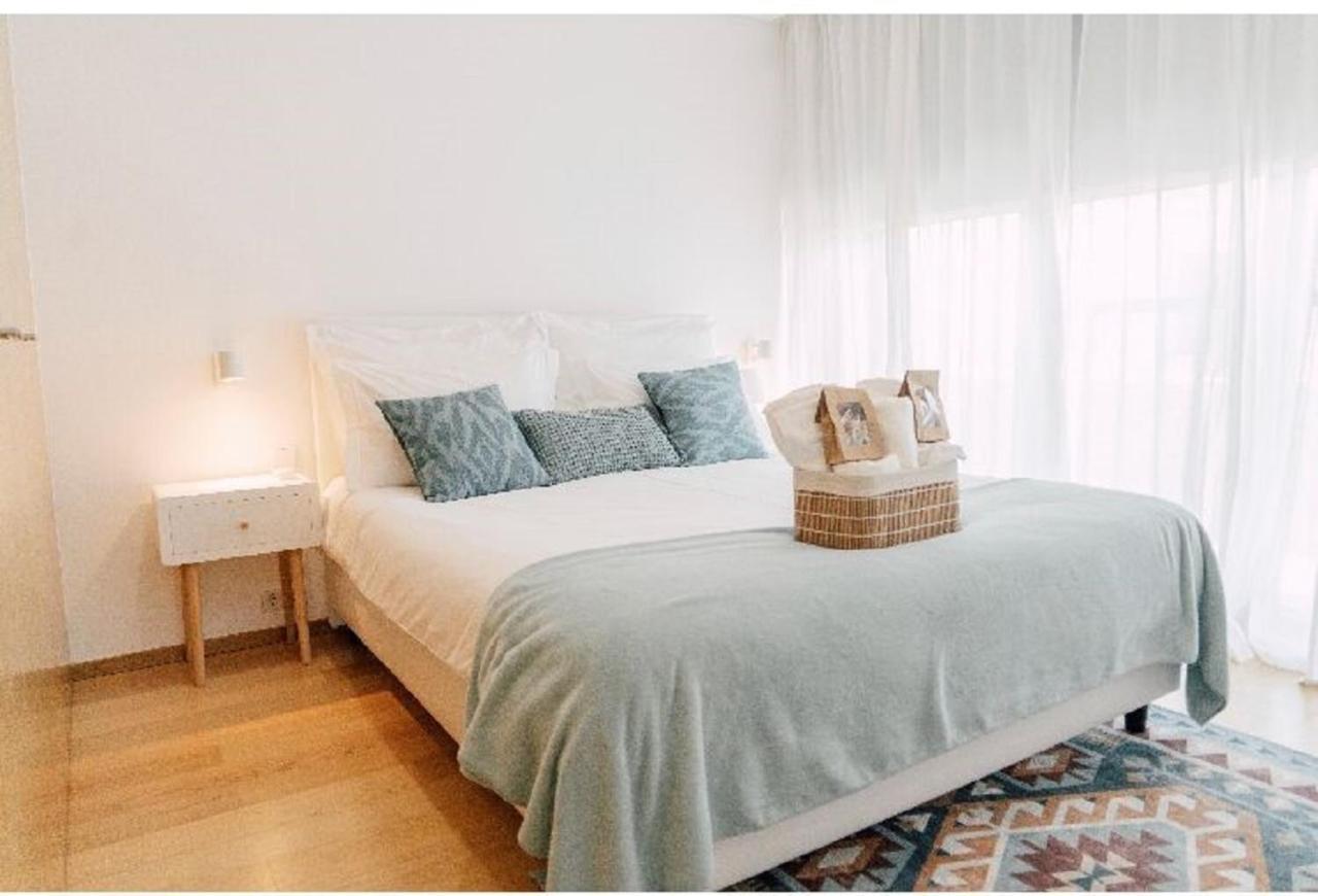 Oporto Yellow Apartments ภายนอก รูปภาพ