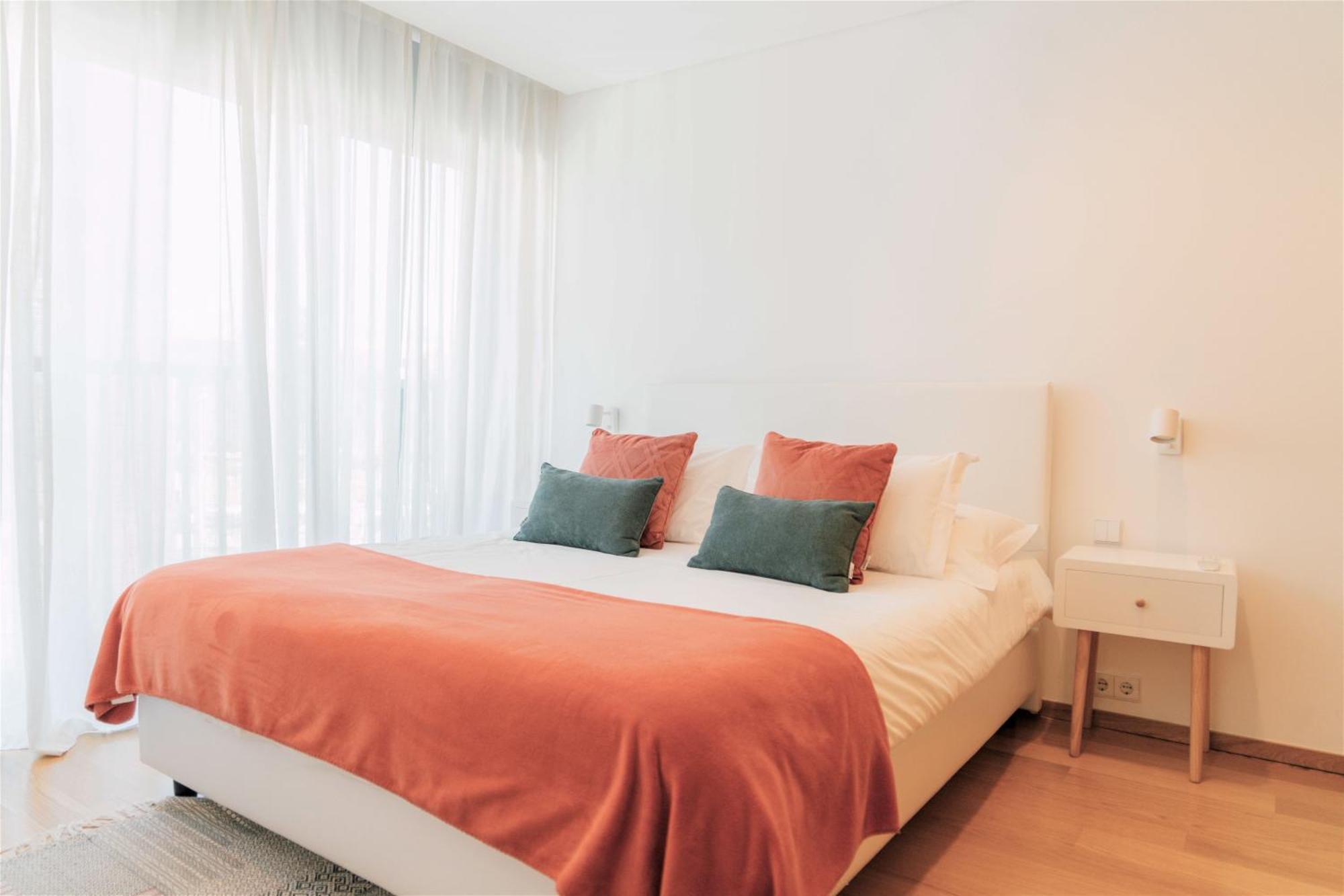 Oporto Yellow Apartments ภายนอก รูปภาพ